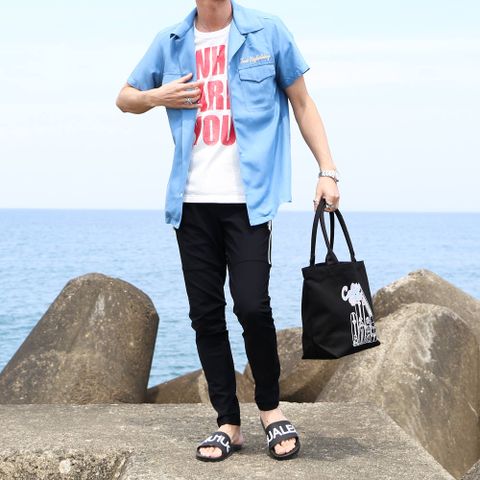 海辺の散歩スタイル②