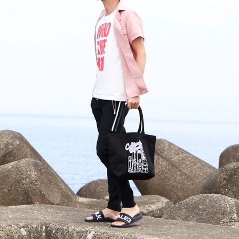 海辺の散歩スタイル③