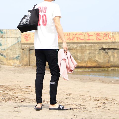 海辺の散歩スタイル④