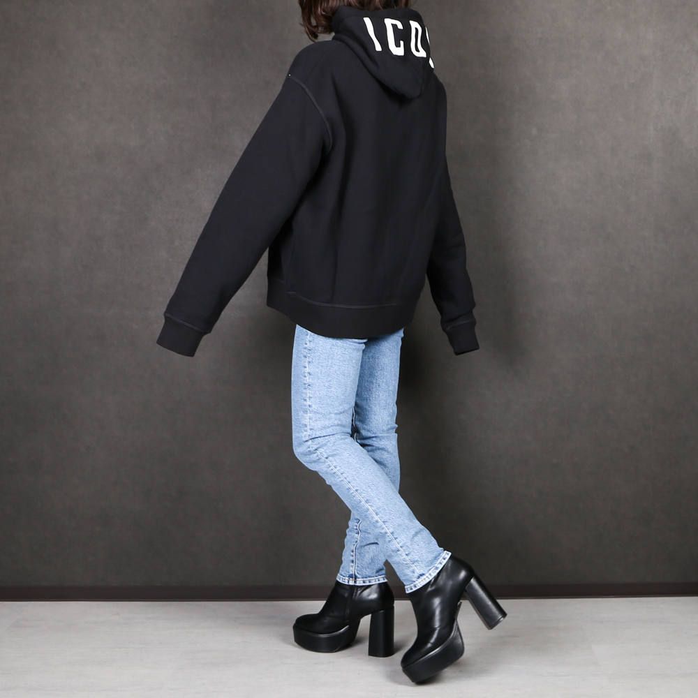 DSQUARED2コーディネート(レディース)