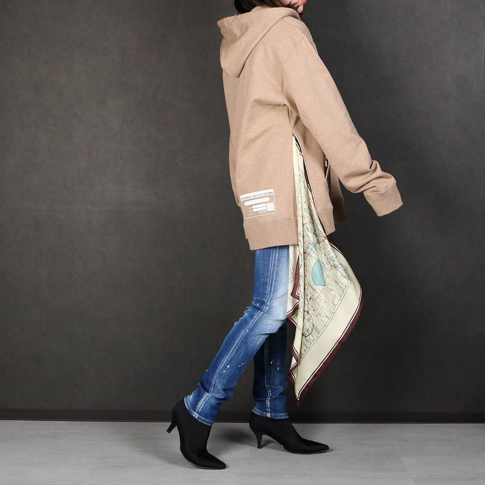 DSQUARED2コーディネート(レディース)