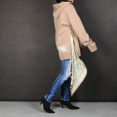 DSQUARED2コーディネート(レディース)
