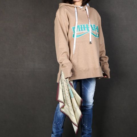DSQUARED2コーディネート(レディース)