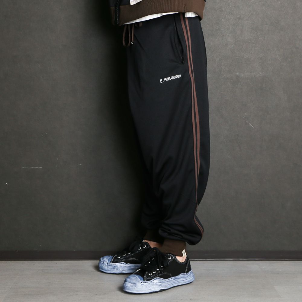 twisted track pants / A08PT642 - 44