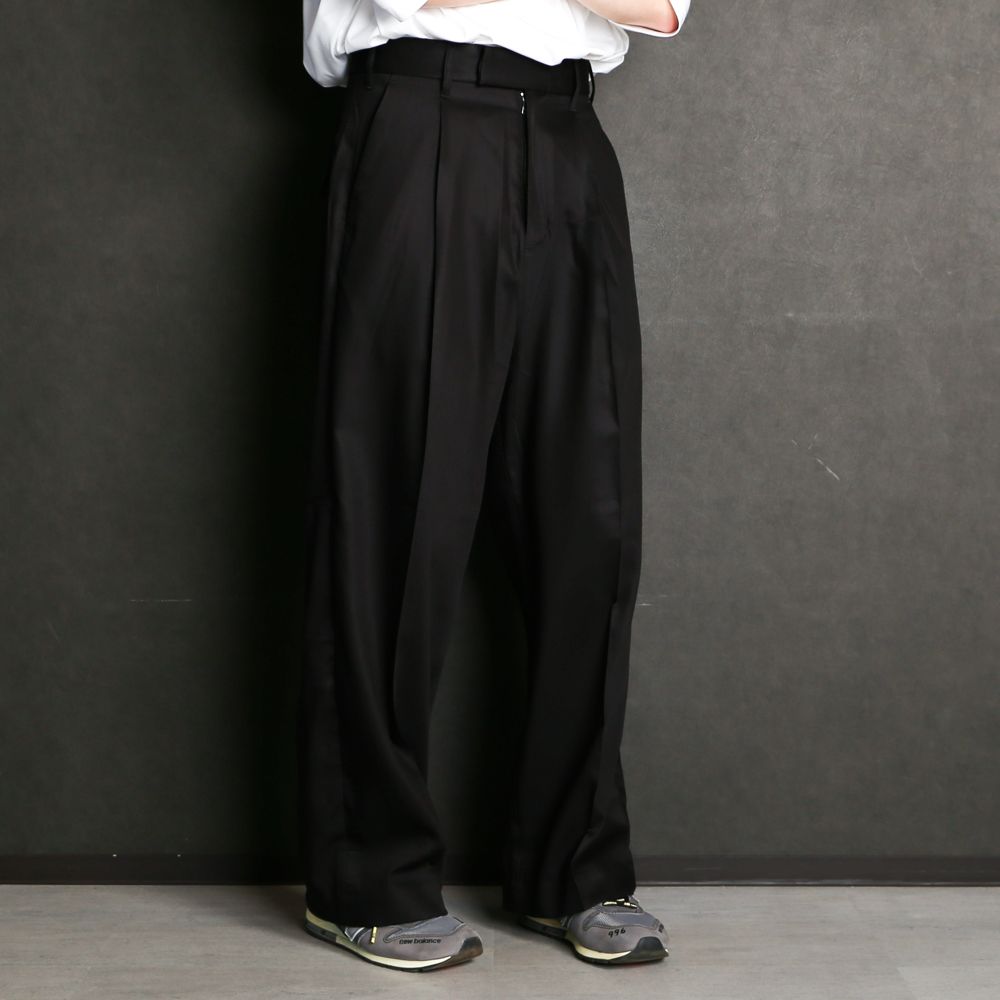 1 tuck wide trouser - Rayon poly gabardine / 1タックワイドトラウザー ギャバジン / SN-413A