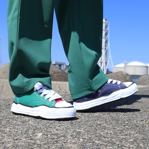 【FACETASM】【Iroquois】【Maison MIHARA YASUHIRO】 コーディネート(女性モデル167cm)