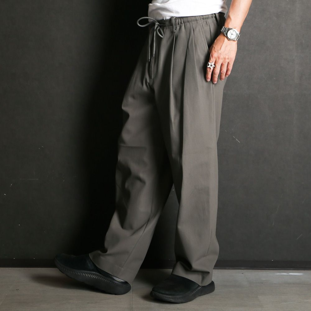 DOUBLE PLEATED EASY TROUSERS - GRAY / オーガニックコットン サバイバルクロス - ダブルプリーテッドワイドトラウザーズ / A26A93PT02C