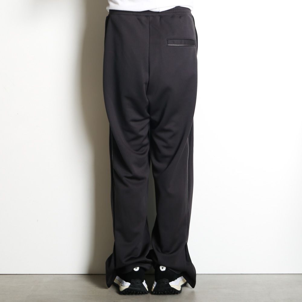 Folded Track Pants - BLACK / フォールデッド トラックパンツ / A17PT562