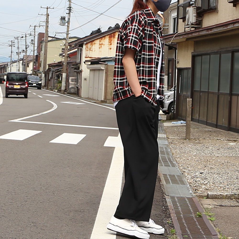 N.HOOLYWOOD×Maison MIHARA YASUHIRO×VICTIM×Iroquoisコーディネート(女性モデル173cm)