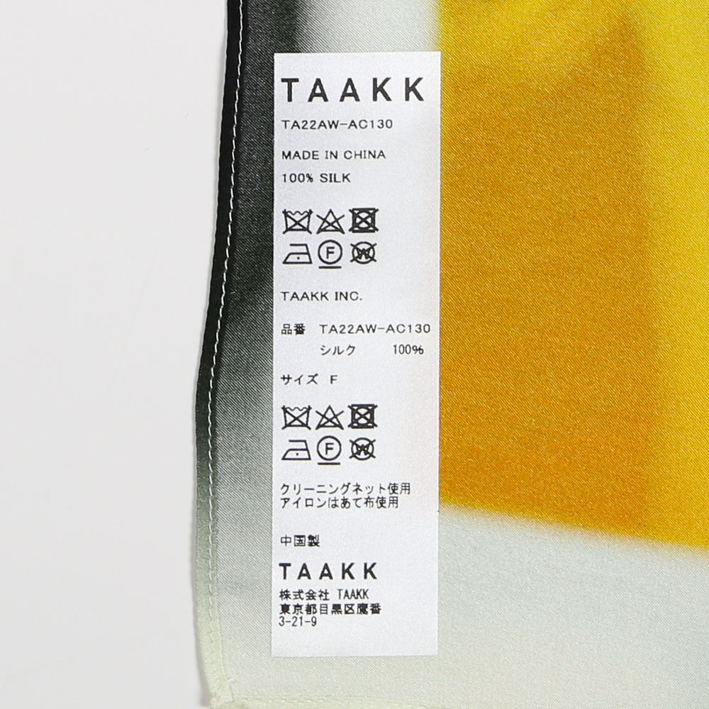 【未使用】TAAKK 大判 フラワー スカーフ ホワイト 22ss m61090631503_1.jpg?1743946113