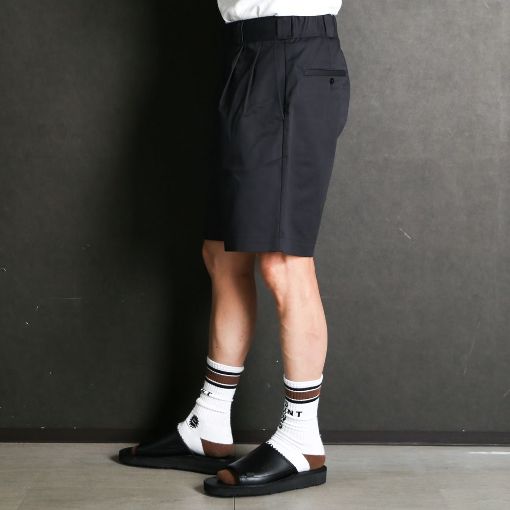 × DICKIES / 2TUCK HALF PANTS - BLACK / 2261-CP41-029