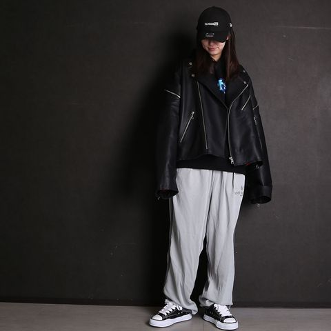 【FACETASM】【Maison MIHARA YASUHIRO】コーディネート(女性モデル167cm)
