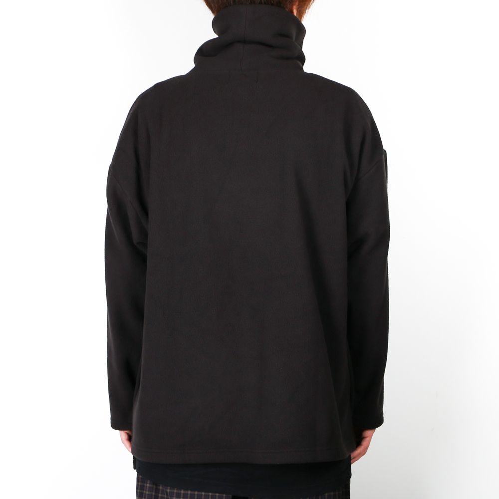 FLEECE HI NECK SIDE VENTS CS / マイクロフリース サイドベンツ カットソー / 180204