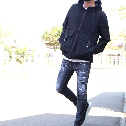 【TATRAS】×【DSQUARED2】 イタリアコーディネート