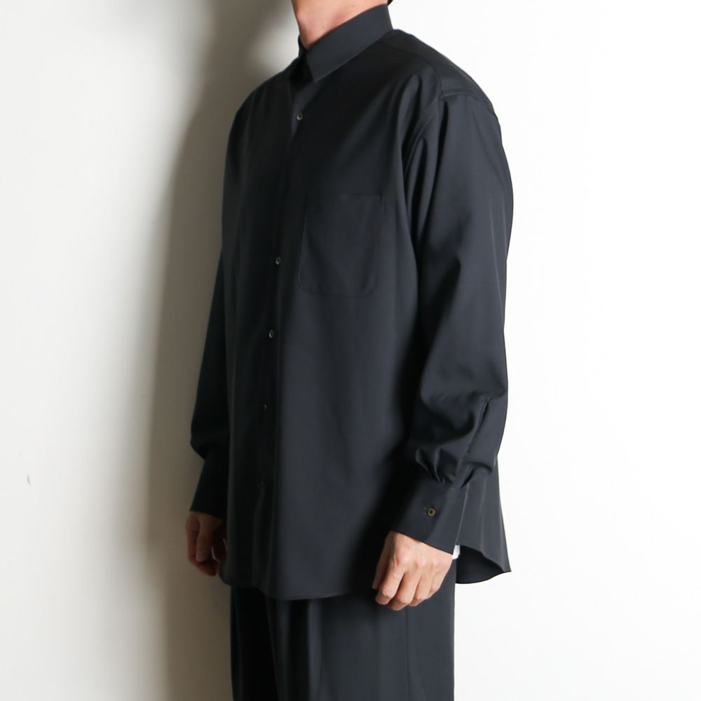 【ラスト1点-サイズ3】 COMFORT FIT SHIRT - CHARCOAL / オーガニックウール2/80トロピカル - コンフォートフィットシャツ / A26A15SH01C