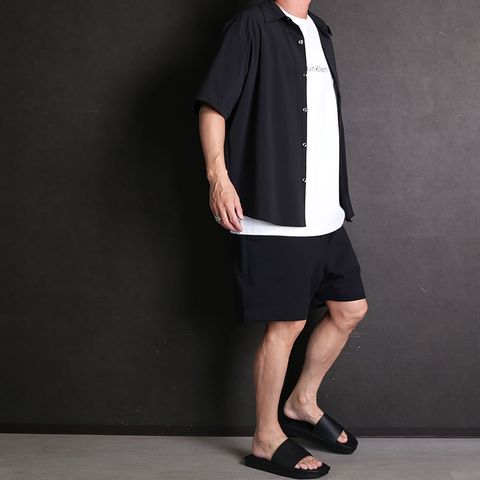 【VICTIM】【Calvin Klein Jeans】【Y-3】コーディネート
