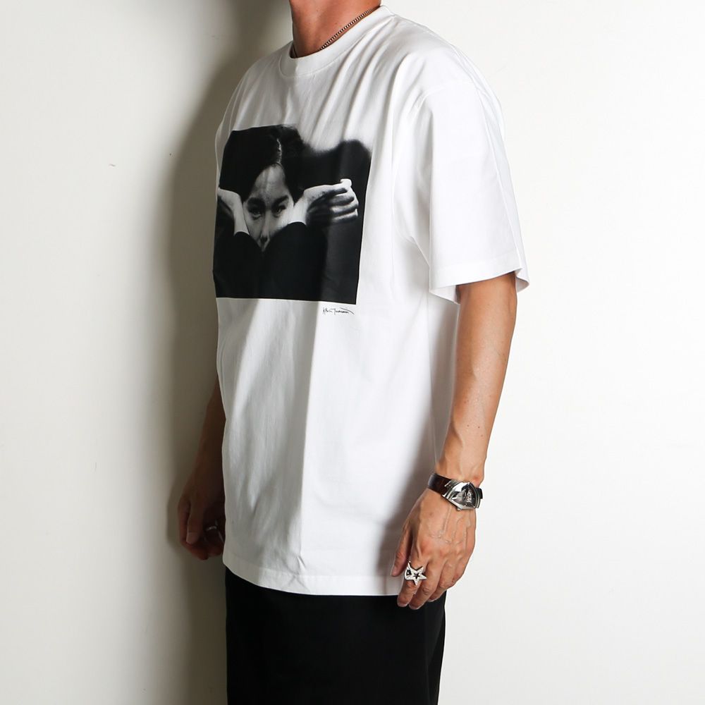 【Bjork by Kevin Cummins×GDC】 Monochrome Tee - WHITE / Tシャツ / GD0584