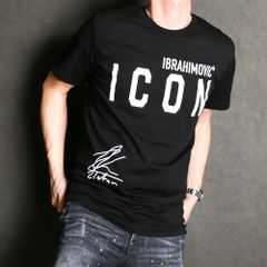 DSQUARED2×RUN OF コーディネート(女性モデル167cm)