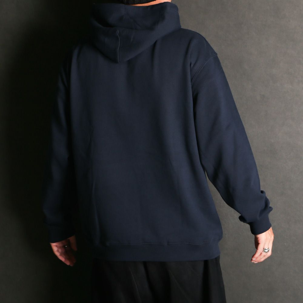 SCRIPT COLLEGE HOODIE - NAVY / プルオーバーパーカー