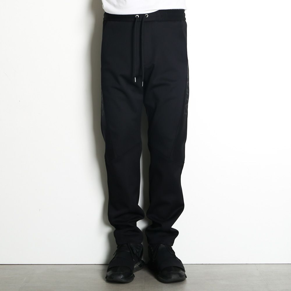 MENTORE メントーレ - BLACK / テーパードパンツ / MCKA0855103588