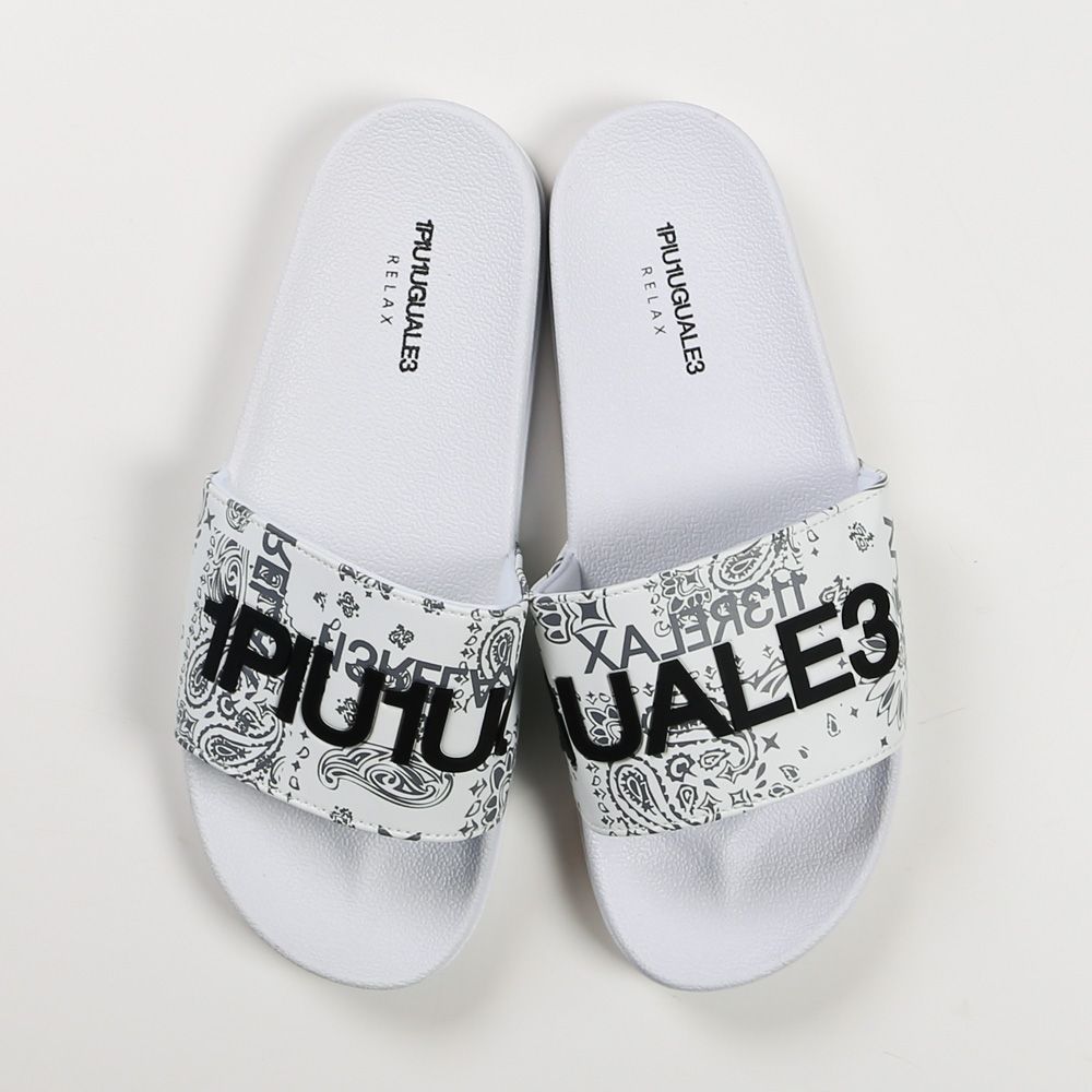 1PIU1UGUALE3 RELAX - PAISLEY PATTERN SANDALS / ペイズリー柄