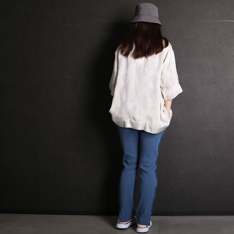 【TAAKK】【VICTIM】【FACETASM】【Maison MIHARA YASUHIRO】コーディネート(女性モデル166cm)