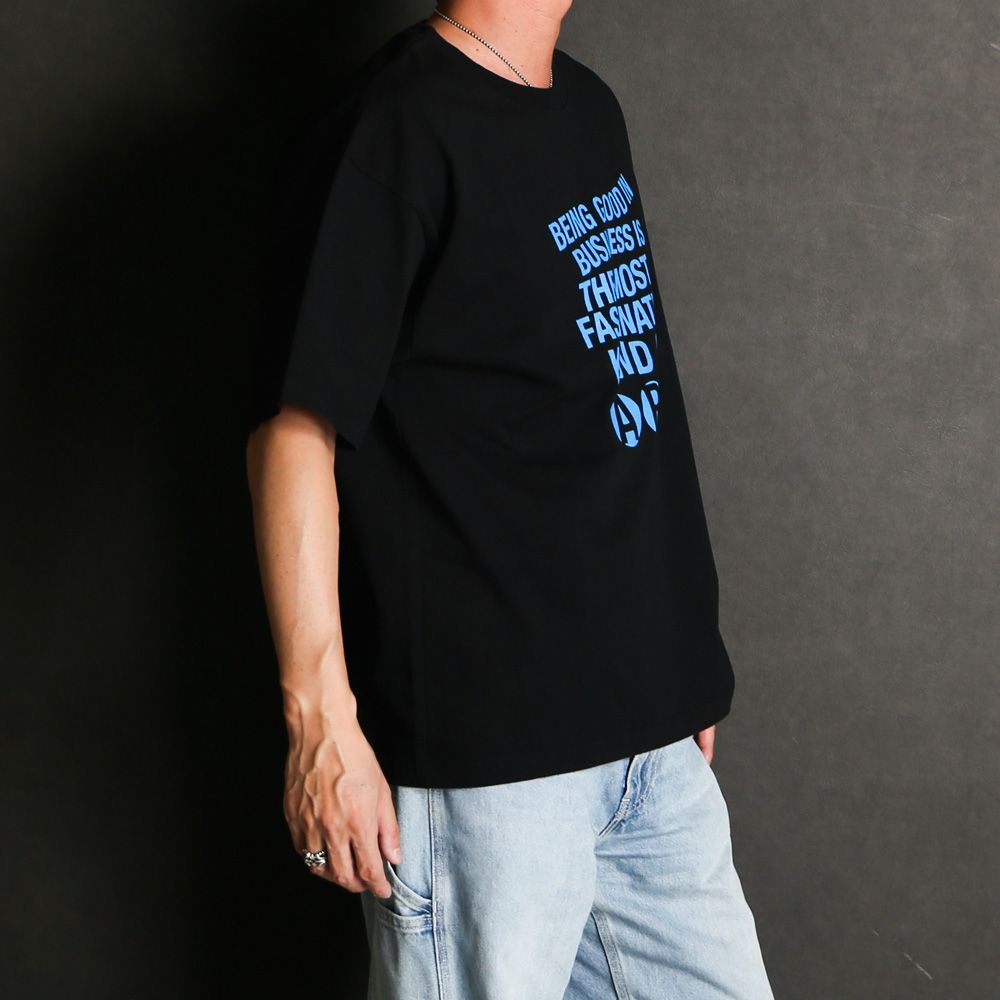 The Most Fascinating Kind of Art T-SH - BLK / 2604-4002