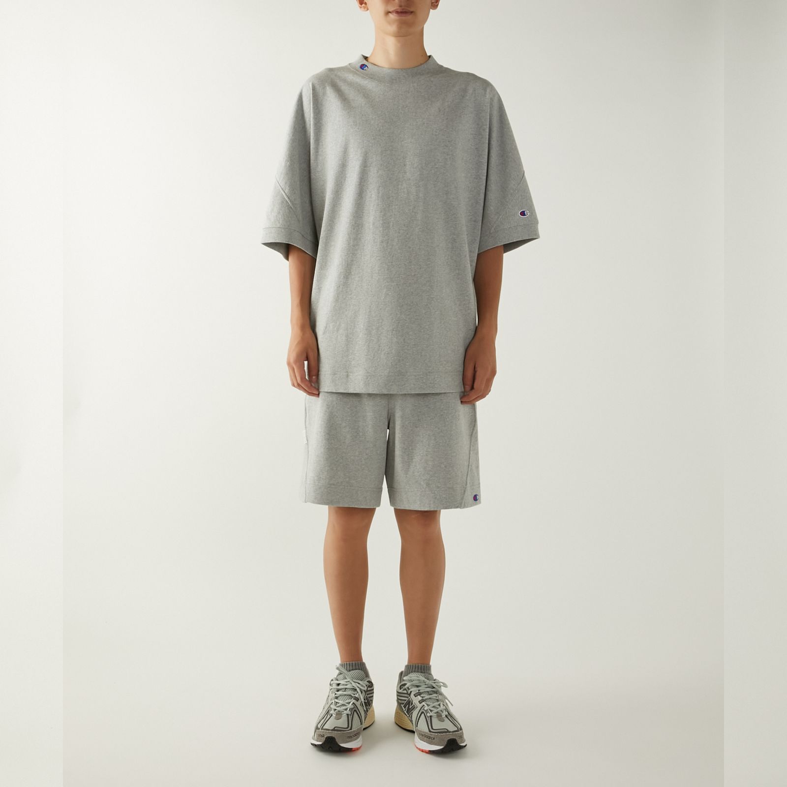 × champion T-SH （T.GY） /  クルーネック Tシャツ （グレー）