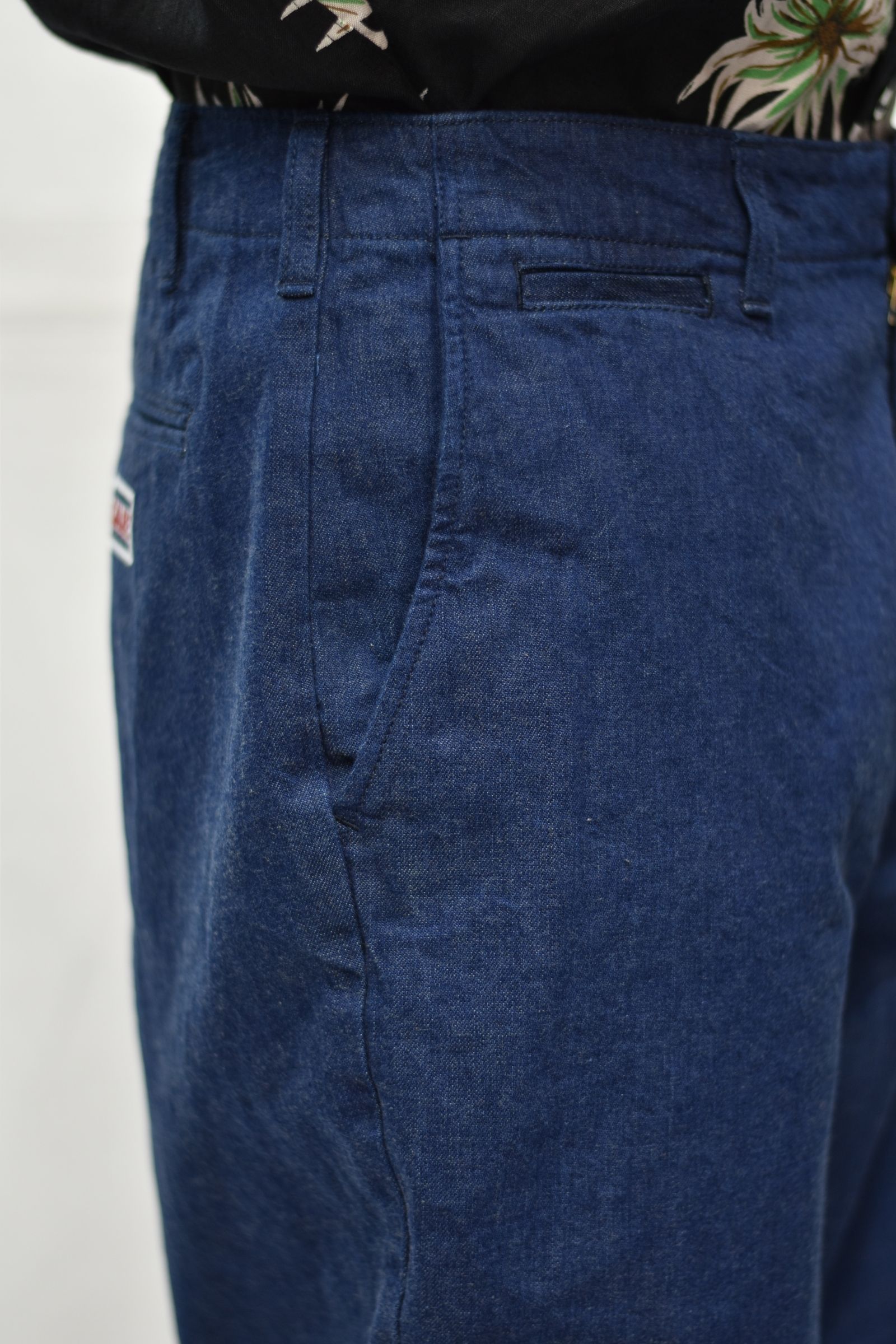 CALEE - TAPERED WIDE DENIM CHINO PANTS (INDIGO BLUE) | chord online store