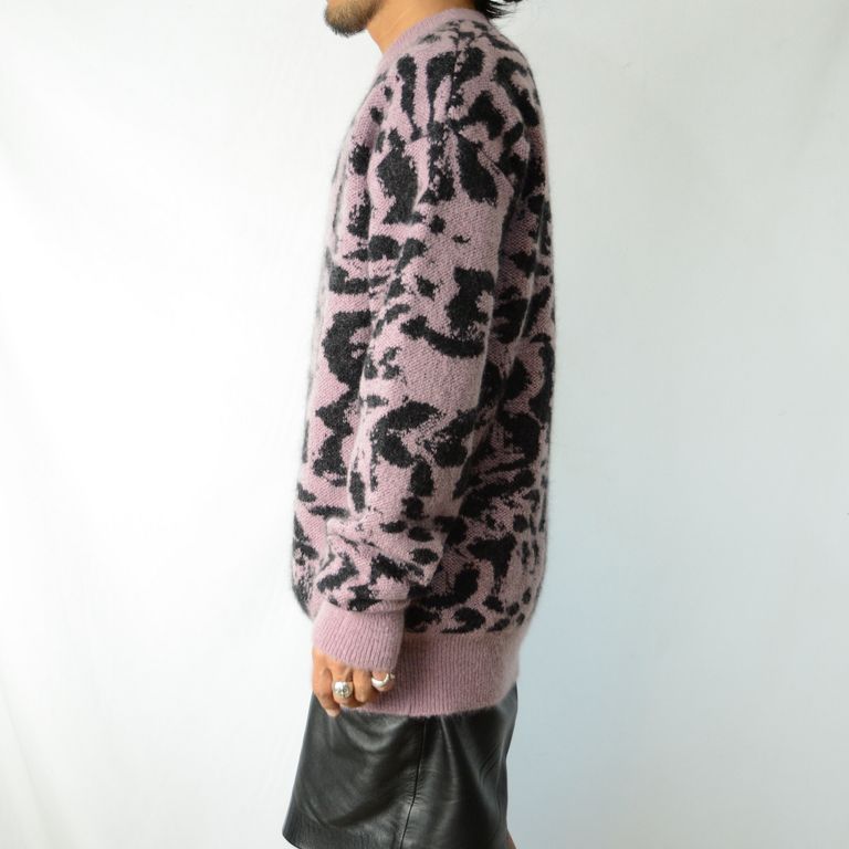 2023 autumn winter- 【JOHNLAWRENCESULLIVAN】 ・  LEOPARD JACQUARD KNIT  SWEATER  [品番] 4B002-0123-34 [カラー] WHITE [サ�