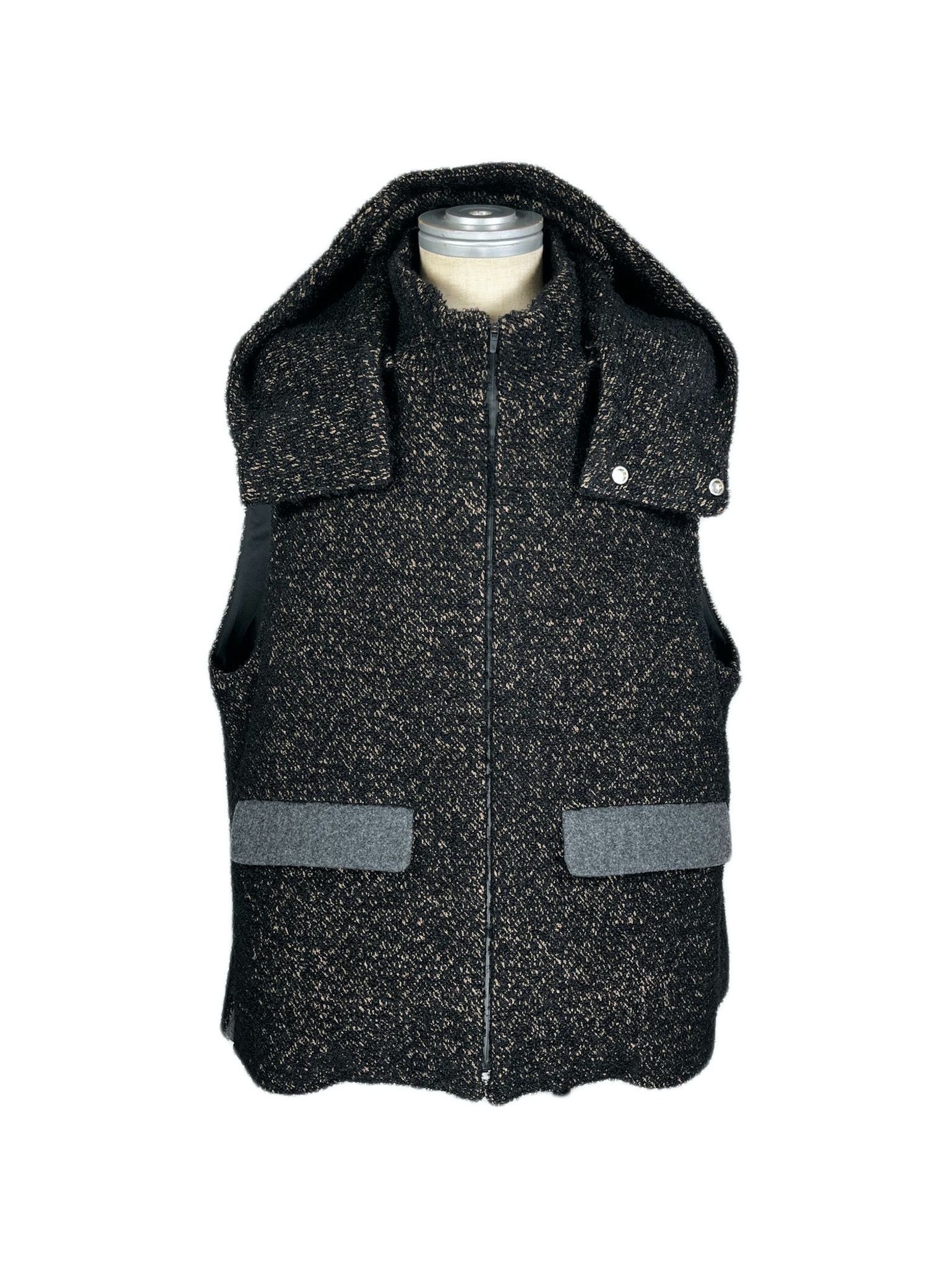 フードベスト / LB22AW-VE01-LYS (BLACK and TAN)
