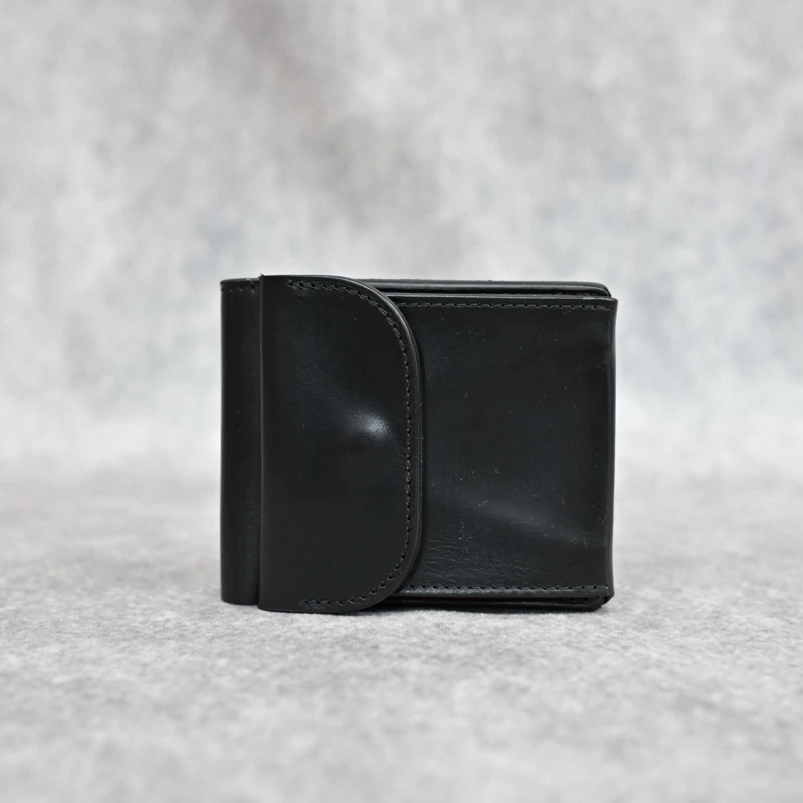 ホーウィンクロムエクセル 二つ折り財布 （BLACK）｜894-01