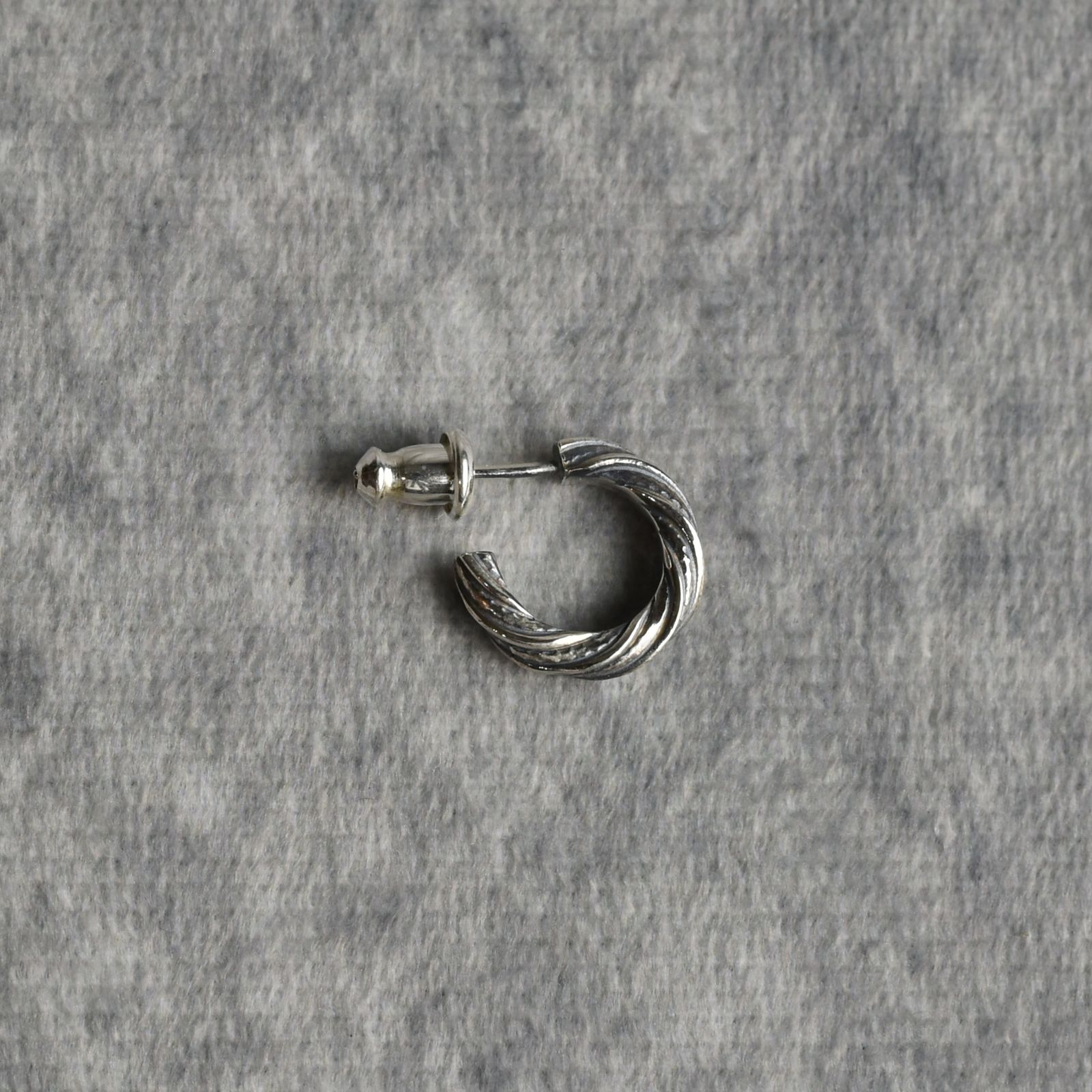 Silver925 Twist Earring "BARREL" (SILVER) / ツイスト ピアス