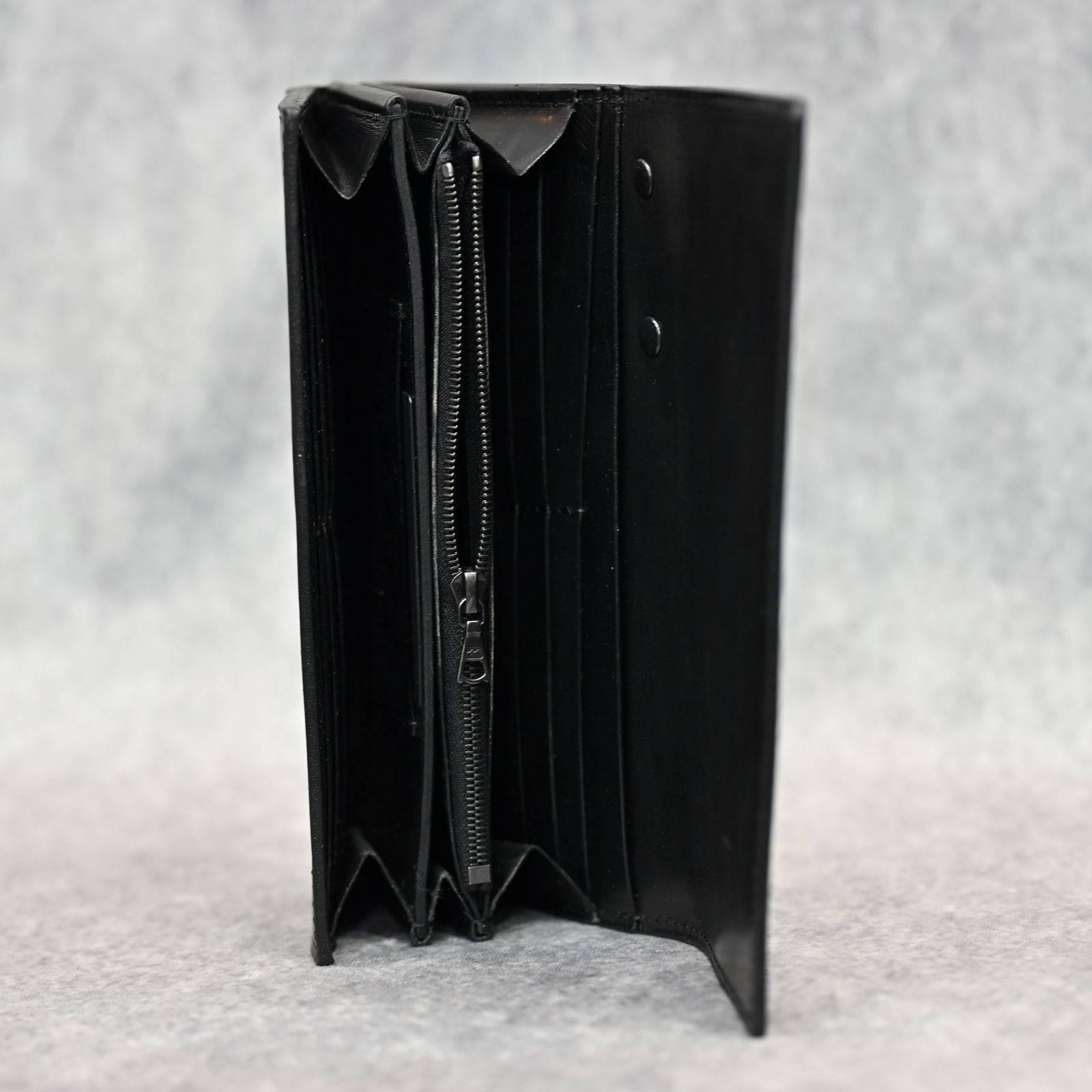 GUIDI CALF WHITE TANNING “Vitello Lucido” LONG WALLET （BLACK）｜カーフ 白鞣し 財布｜889-09