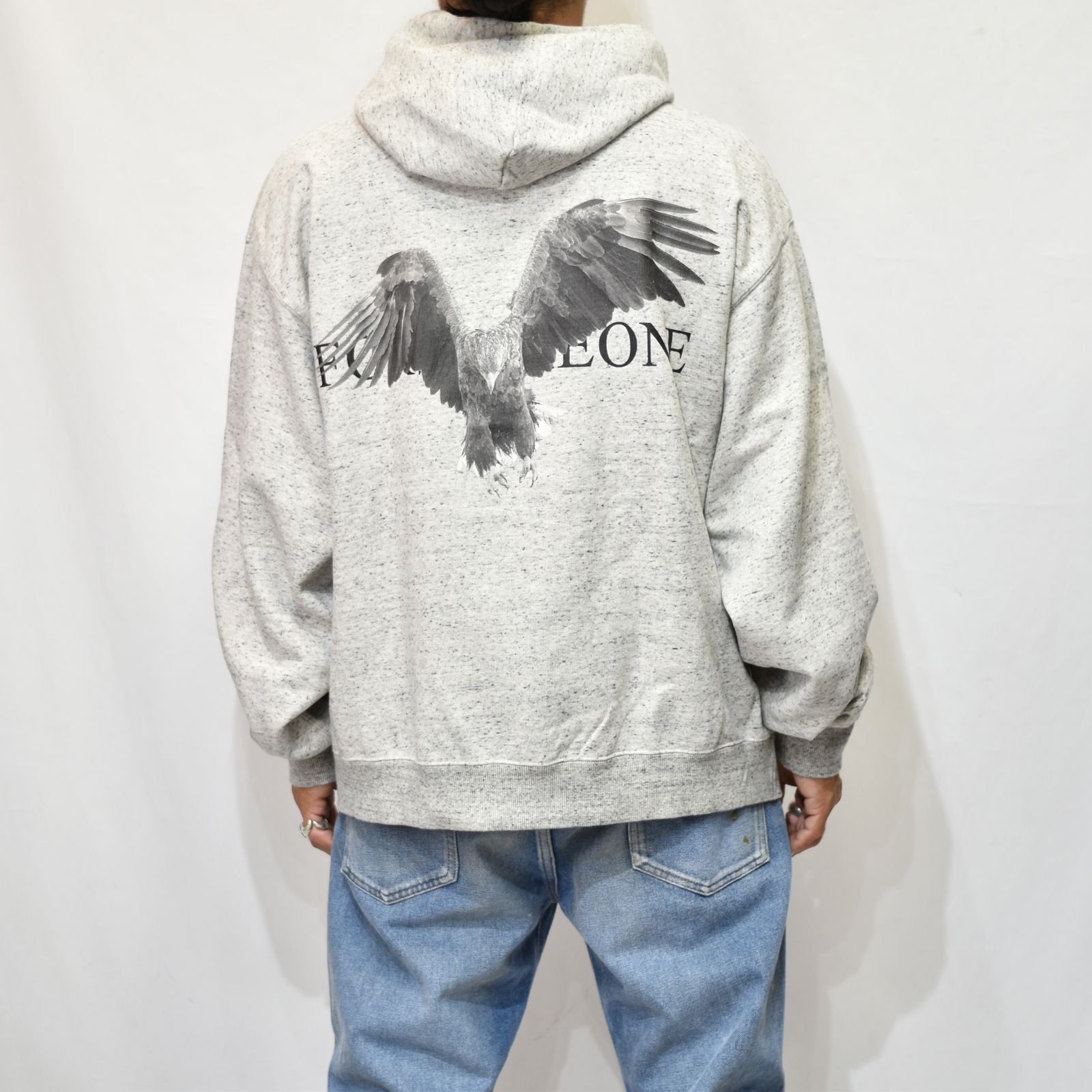 FORSOMEONE - EAGLE HOODIE (GREY) イーグルプリント パーカー | chord