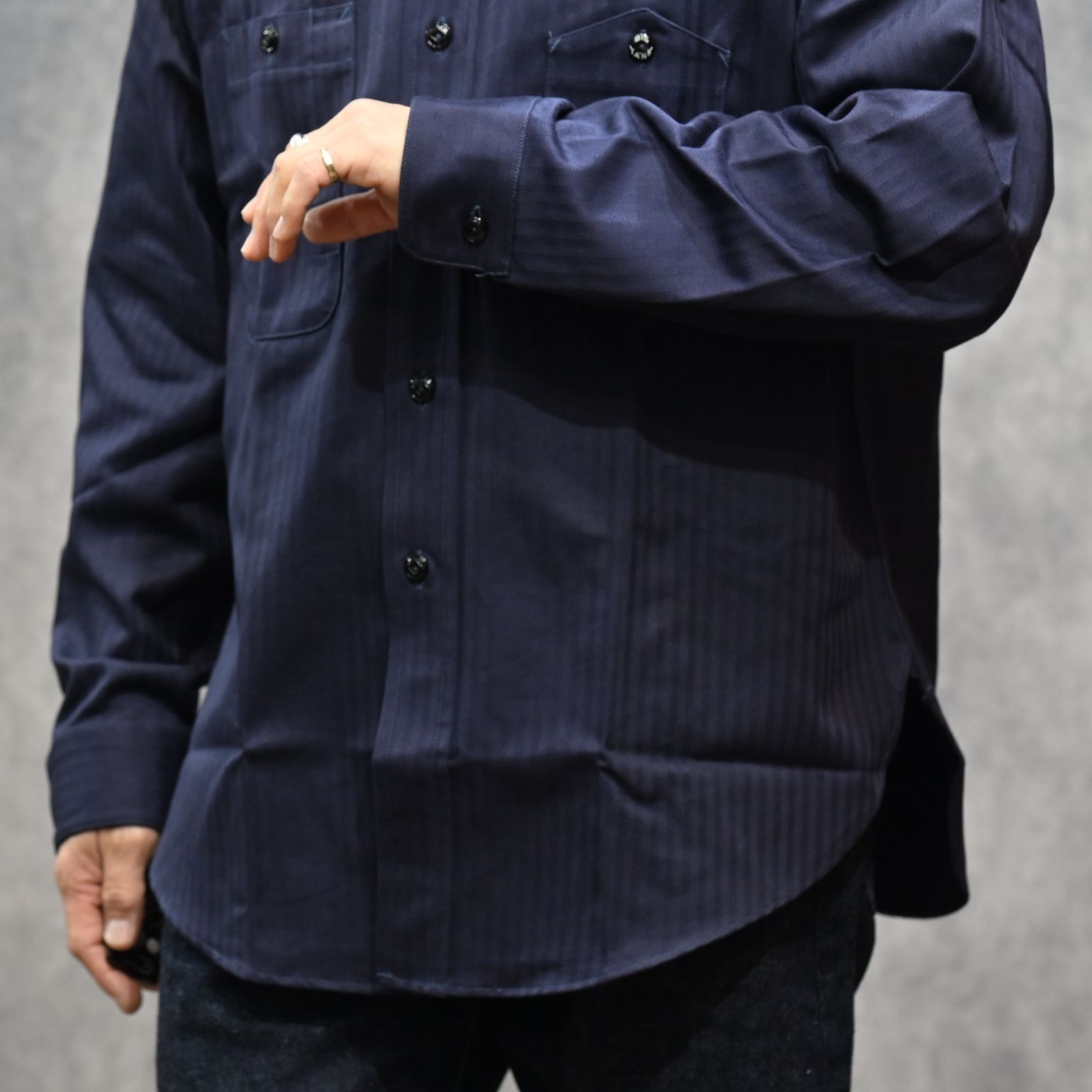 Y1944 HBT SHIRT （NAVY）｜ヘリンボーンシャツ （ネイビー）