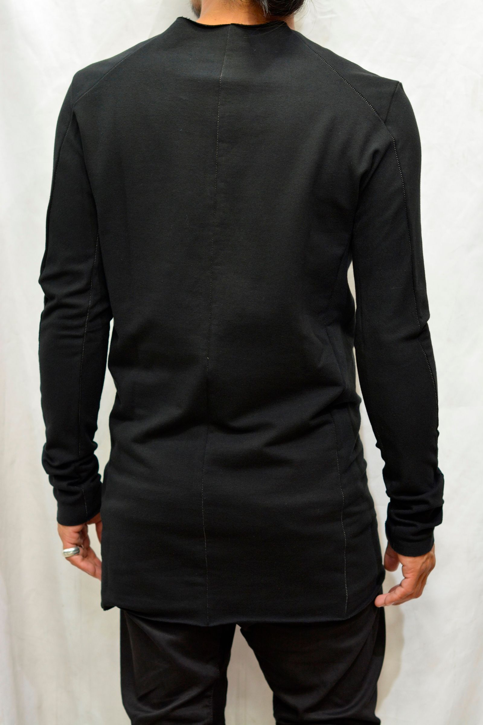 CAT & SAWN CUT SPIRAL ARM LONG SLEEVE