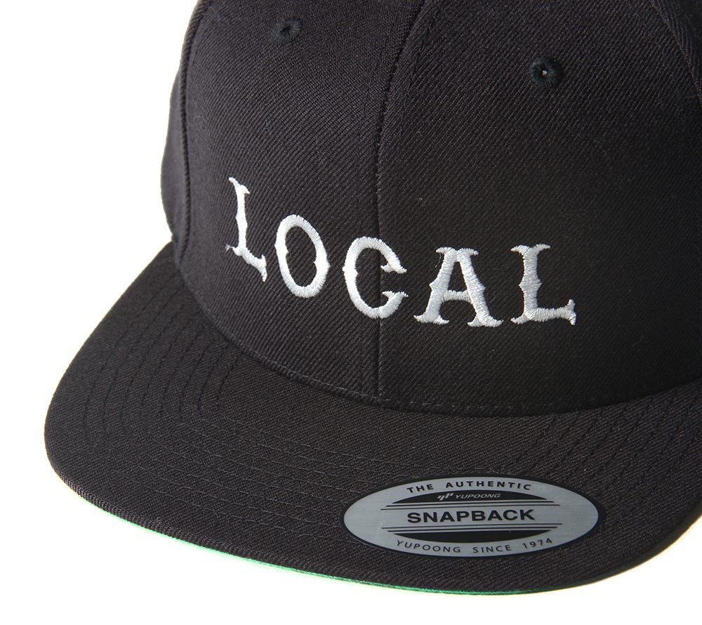 CLASSIC LOCAL LOGO EMBORIDERY CAP (BLACK × WHITE) / ロゴ刺繍 ベースボールキャップ