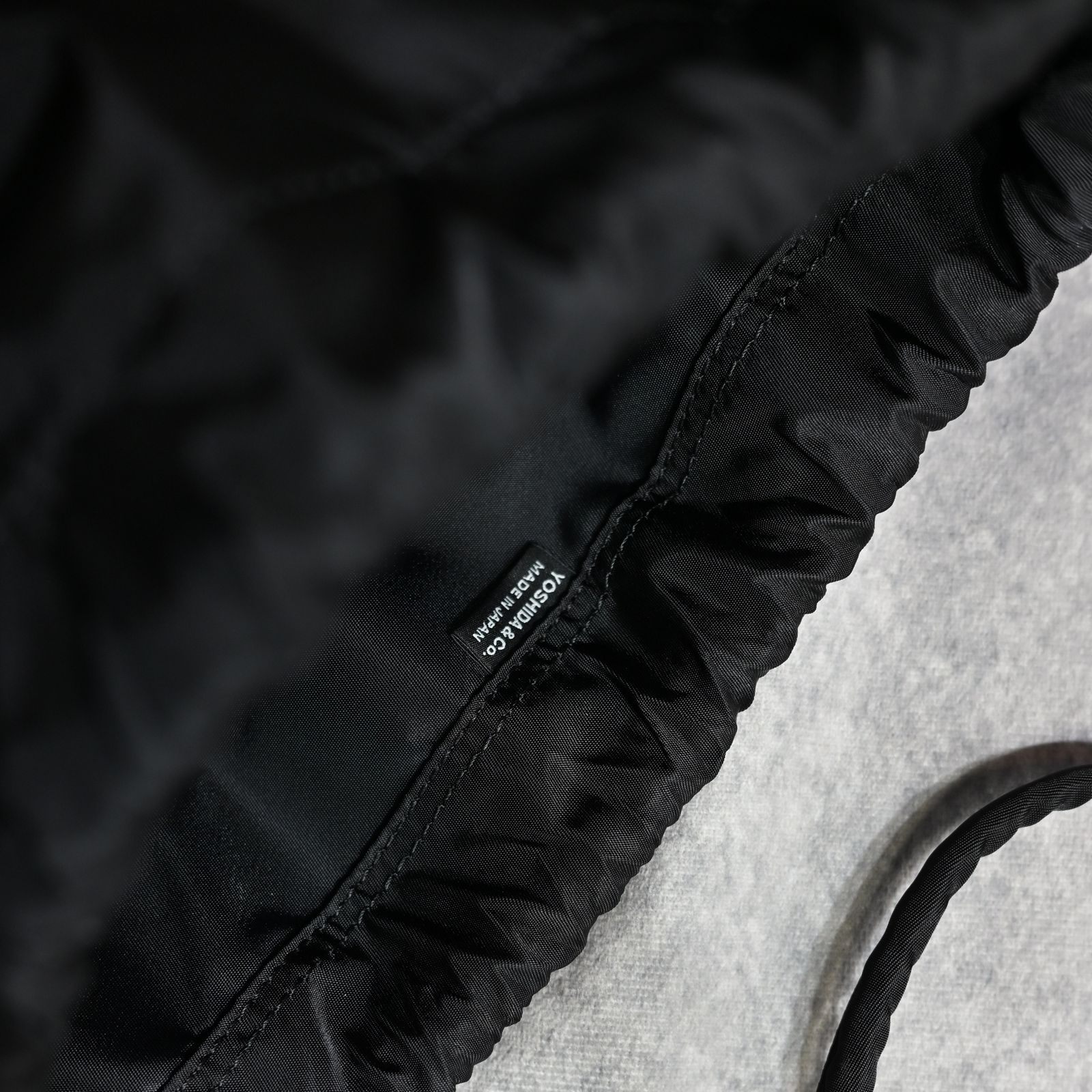 DRAWSTRING BACKPACK （BLACK / ブラック）｜ワンストラップ ショルダーバッグ｜2261-AC07