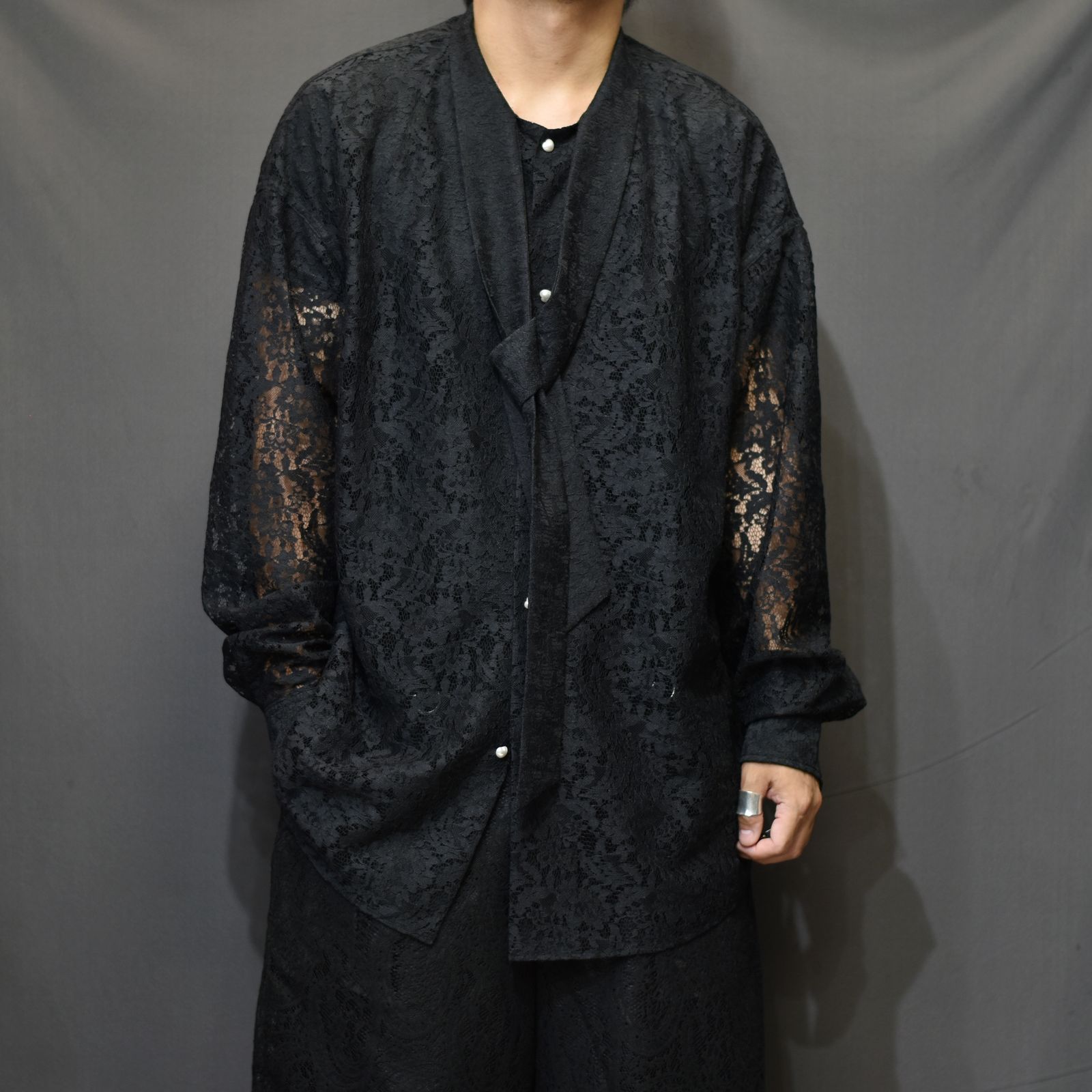 el conductorH - FLOWER LACE BOW TIE SHIRT (BK) / フラワー レース 