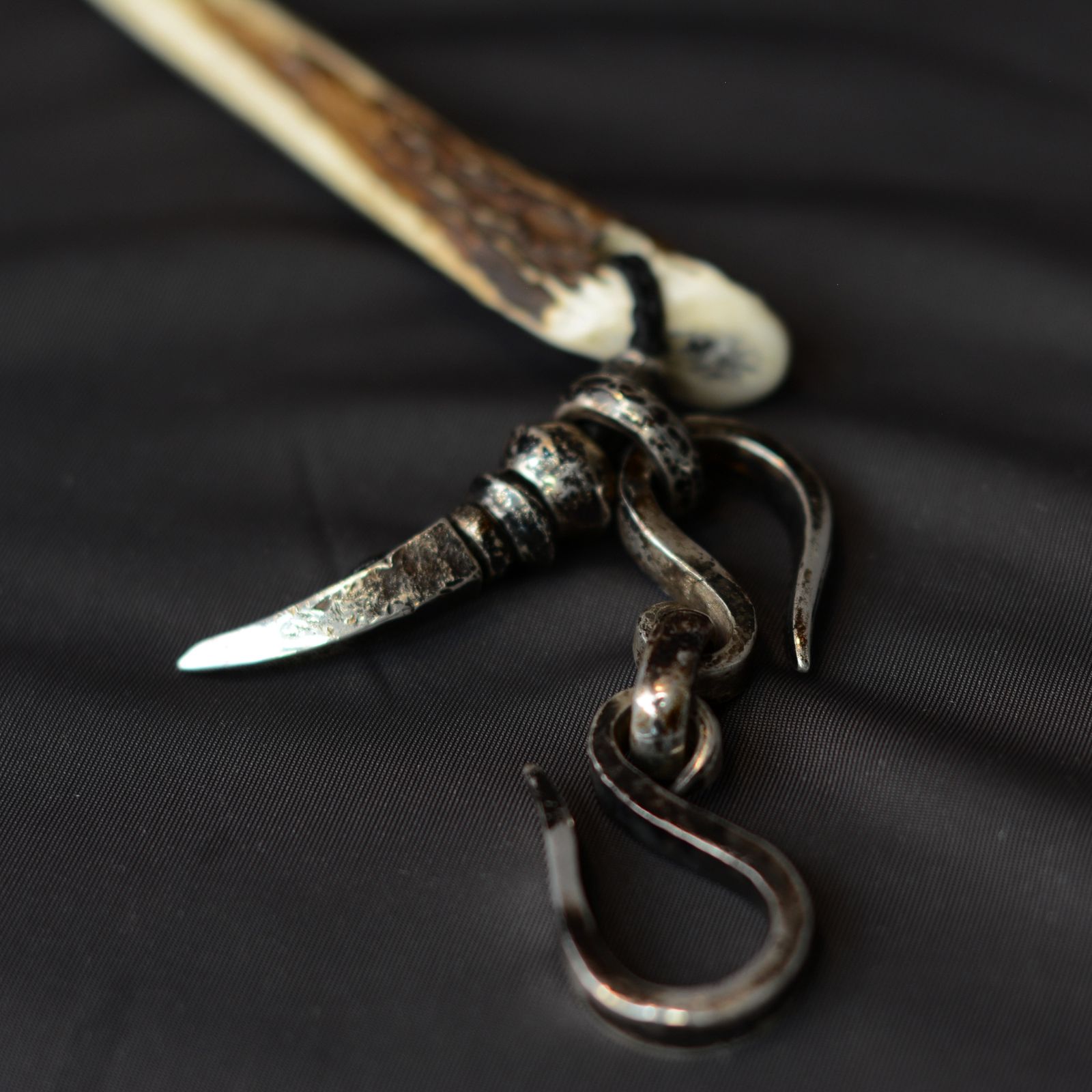 × JUNUEZONO DEER HORN HAIR SLIDE FOOK / KEY HOLDER （SILVER）