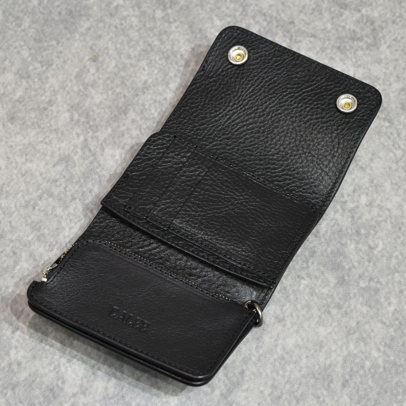LIGHTNING LEATHER FLAP HALF WALLET ＜EXCLUSIVE＞ (BLACK)｜フラップハーフウォレット 三つ折り財布｜CL-26SS007LE EX
