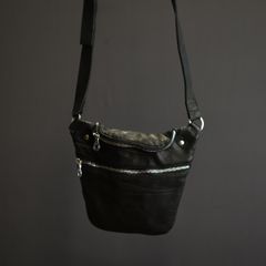ジャパンダブルショルダー フルタンニン製品染め ショルダーバッグ （BLACK）