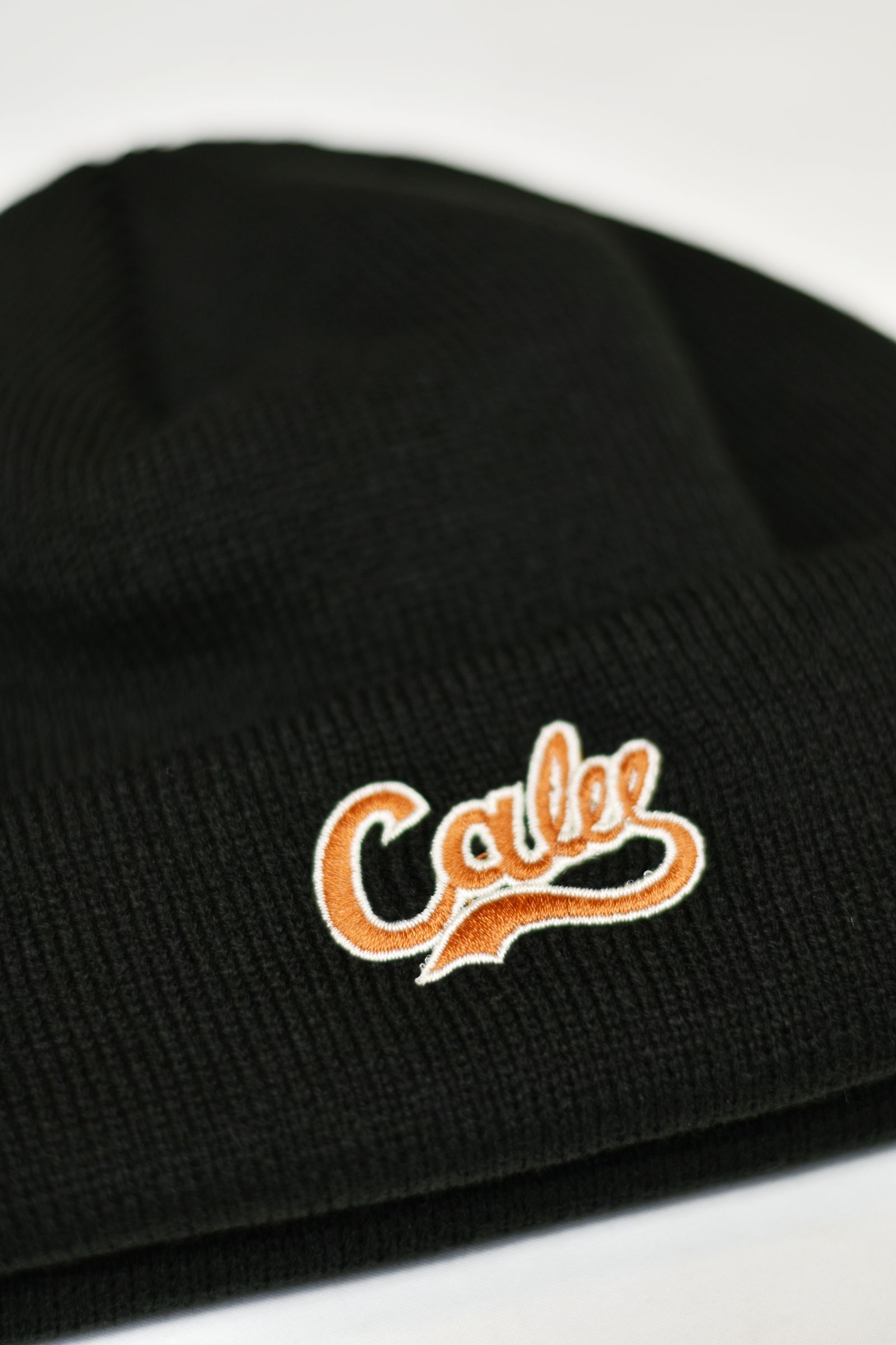 ACRYLIC KNIT CAP (BLACK/RED)