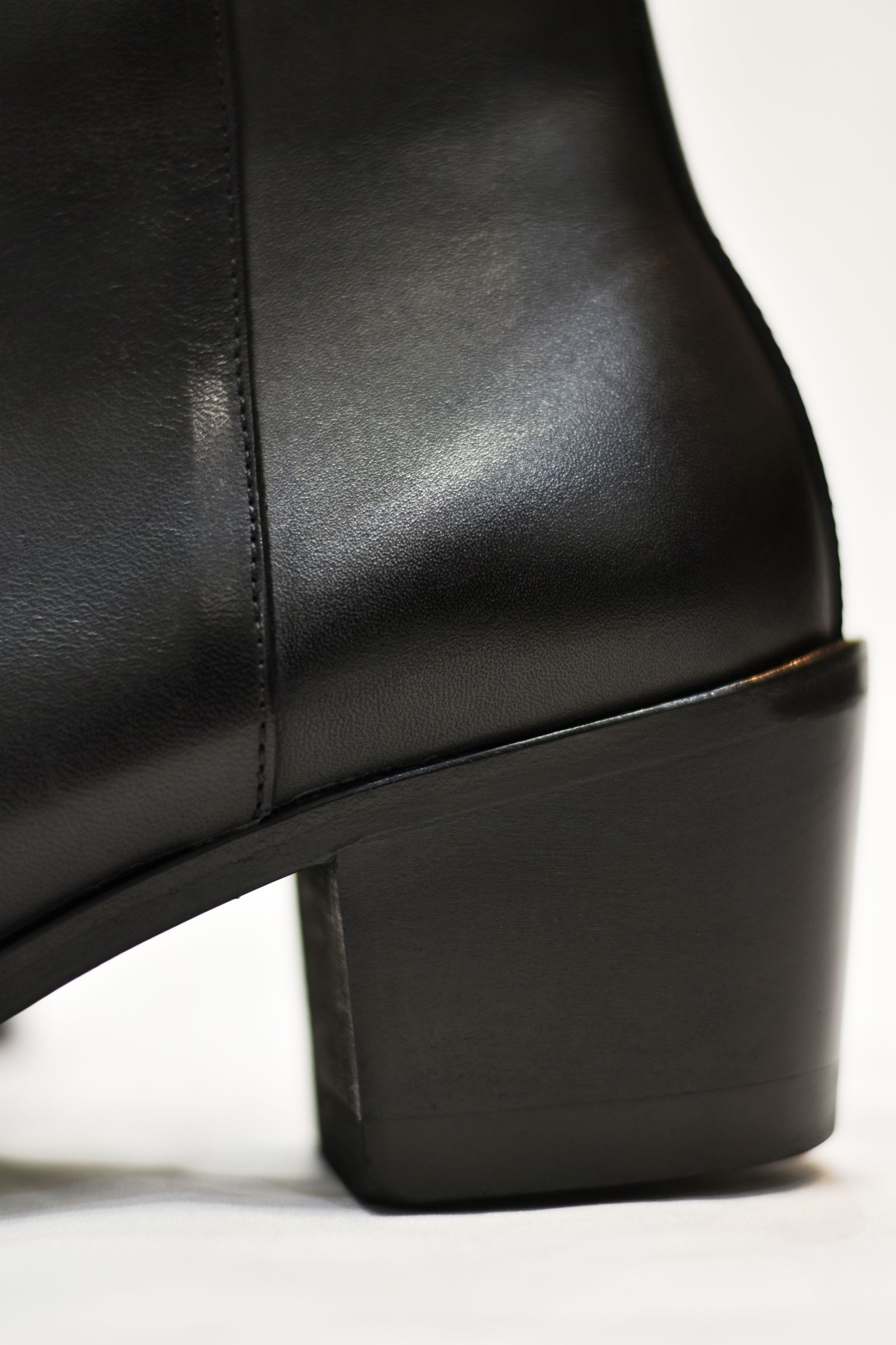 kiri boots