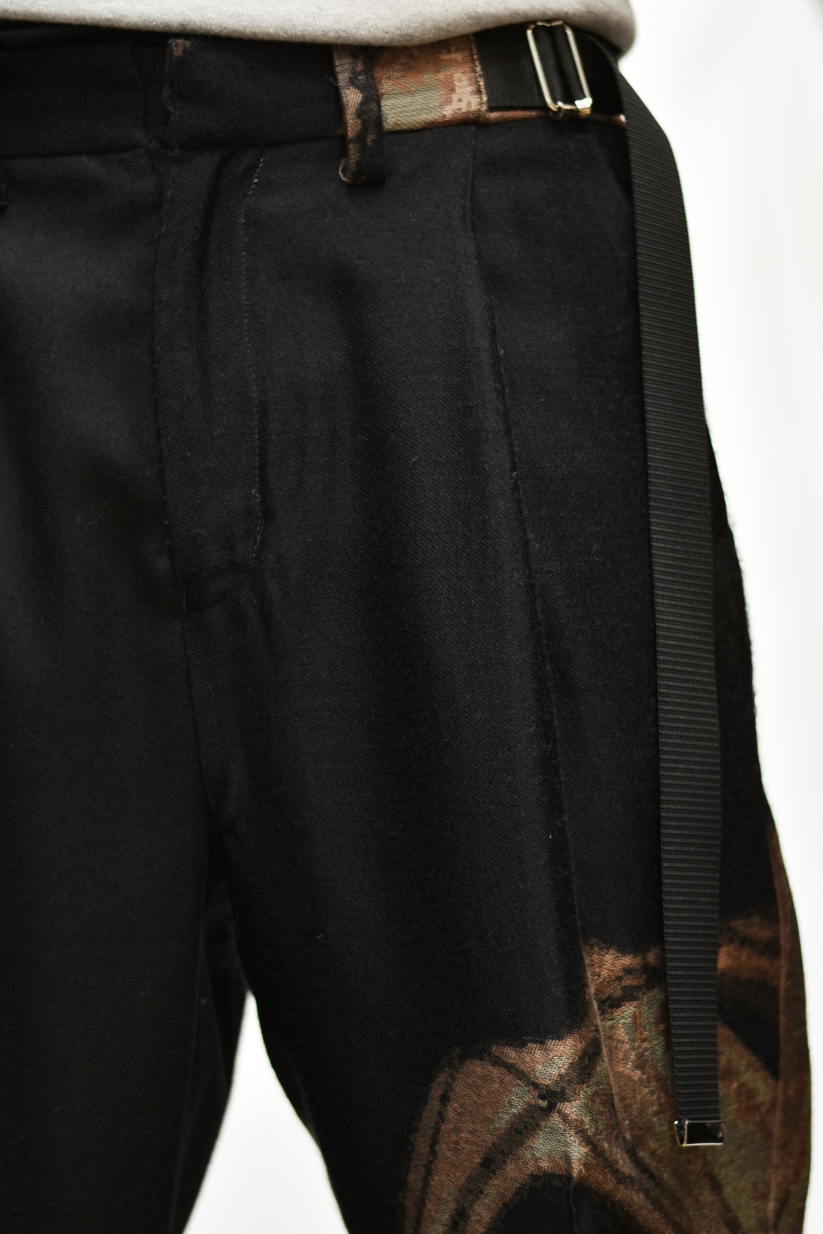 1タックストレートトラウザー / LB21FW-PT01-JQ (BLACK×CANNA)