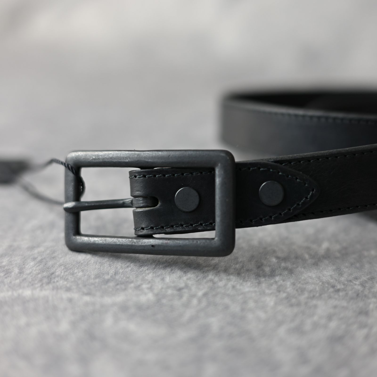 ISAMU KATAYAMA BACKLASH ベルト ISAMU KATAYAMA BACKLASH - JP SHOULDER GARMENT-DYED BUCKLE