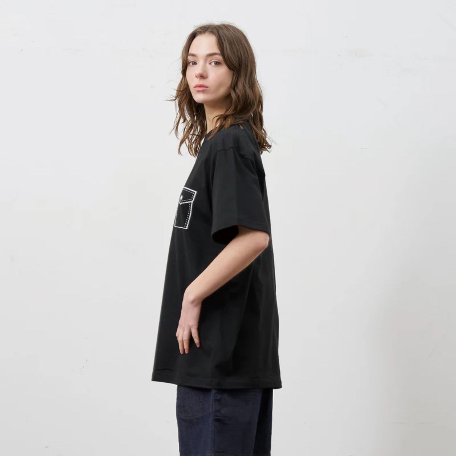 Y1935 FAKE POCKET TEE （BLACK）｜ フェイクポケット プリント Tシャツ （ブラック） 602-261-16