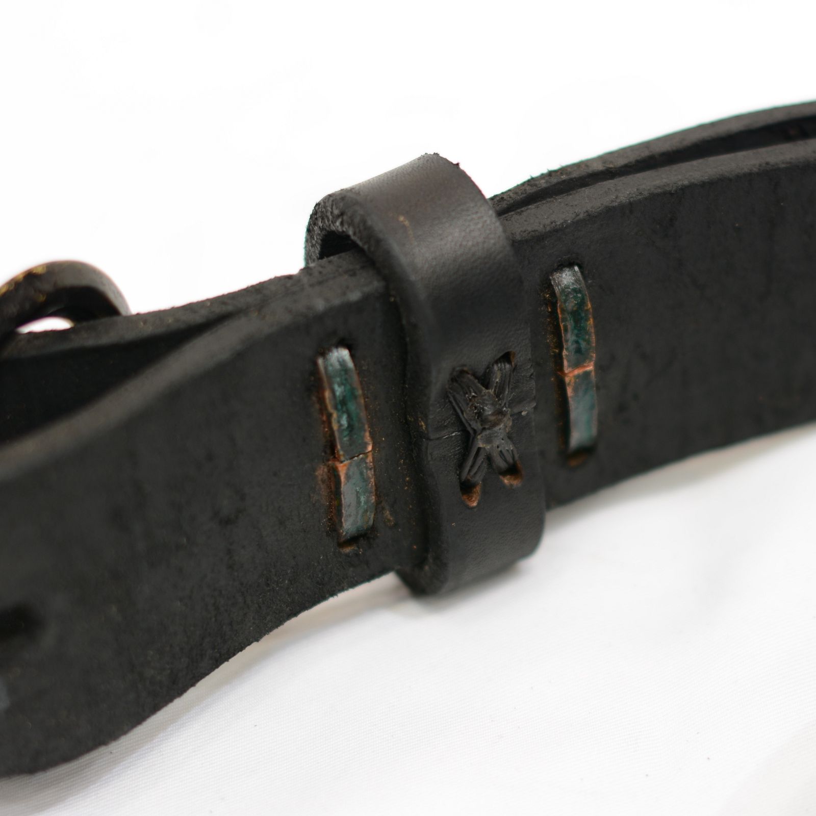 "HANDGRAVING LEATHER BELT"