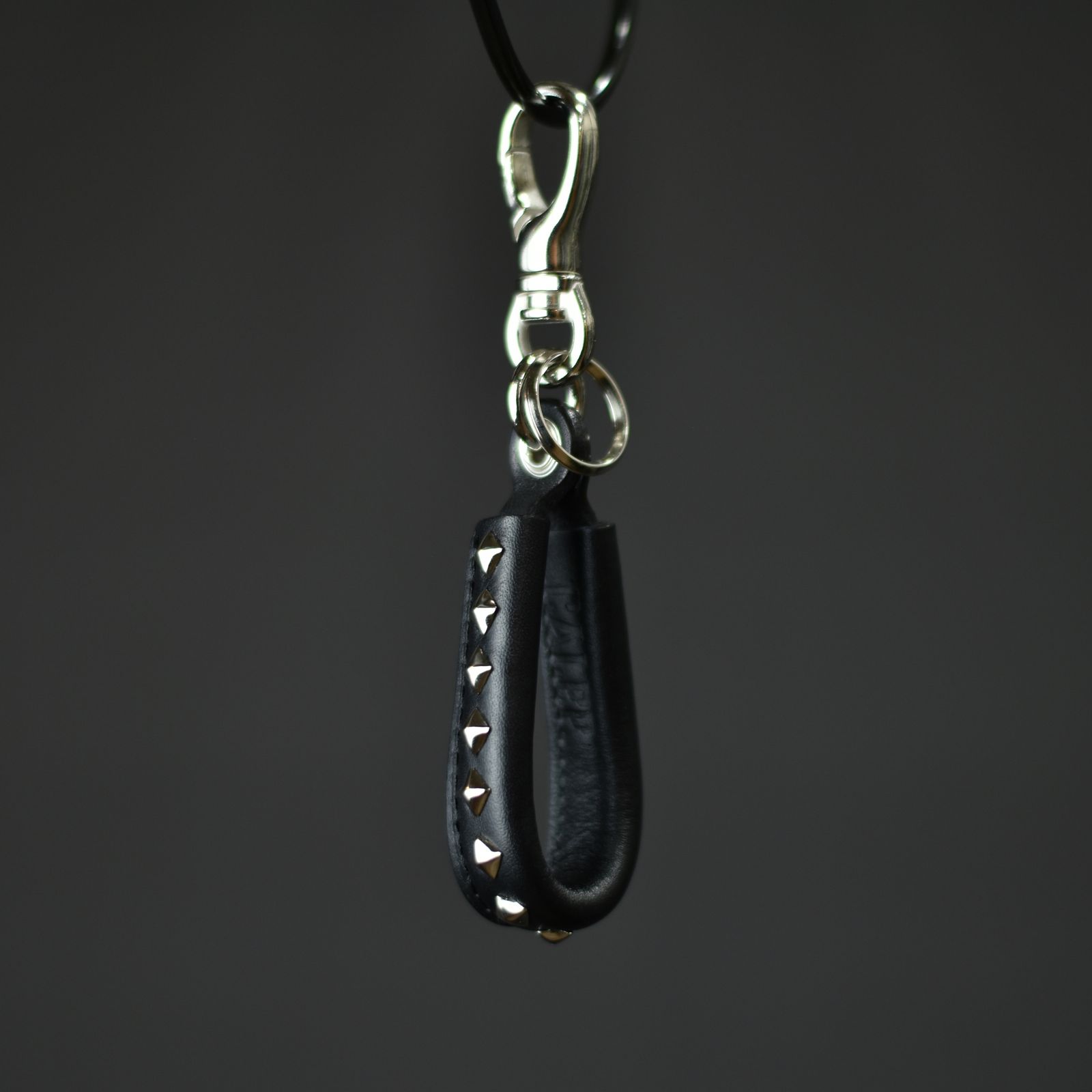 CALEE - STUDS LEATHER ASSORT KEY RING ＜TYPE I＞ D (Black) / スタッズ レザー アソート  キーリング | chord online store